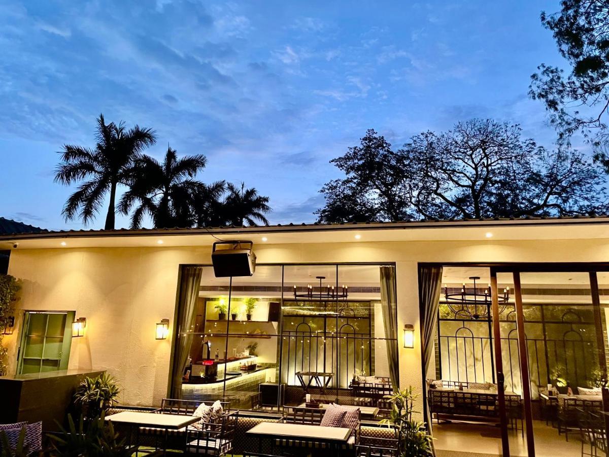 Kingston Resort กานปูร์ ภายนอก รูปภาพ